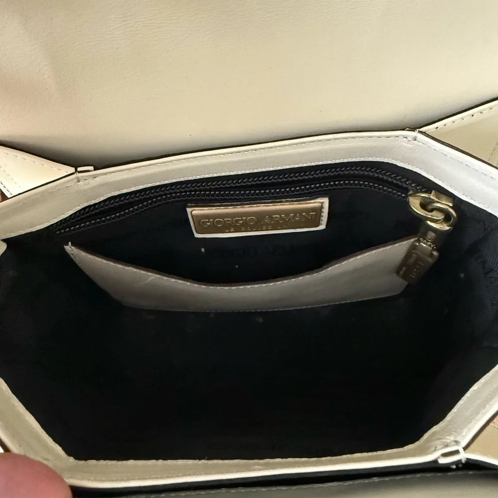 Vintage Giorgio Armani La Prima Shoulder Bag - Picture 9 of 11